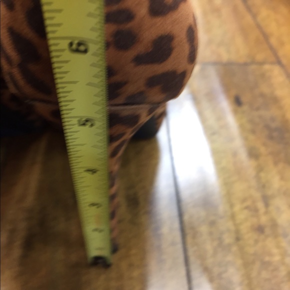 Jennifer Lopez - Picture 4 of 4